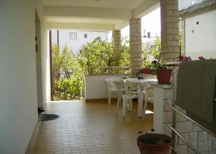 In Mit Privatem Balkon By Interhome Apartman *